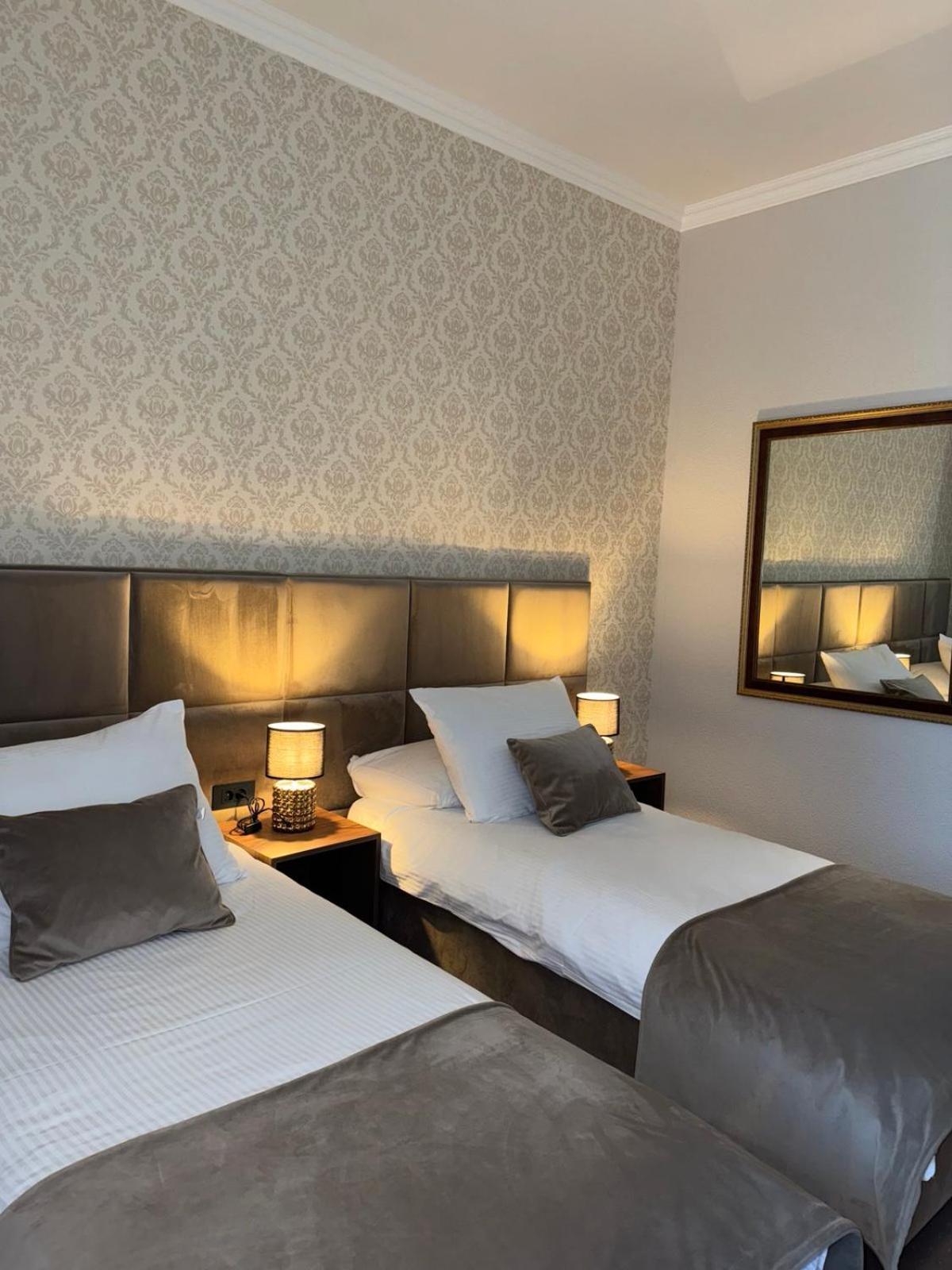 Hotel Vidovic Banja Luka Bagian luar foto